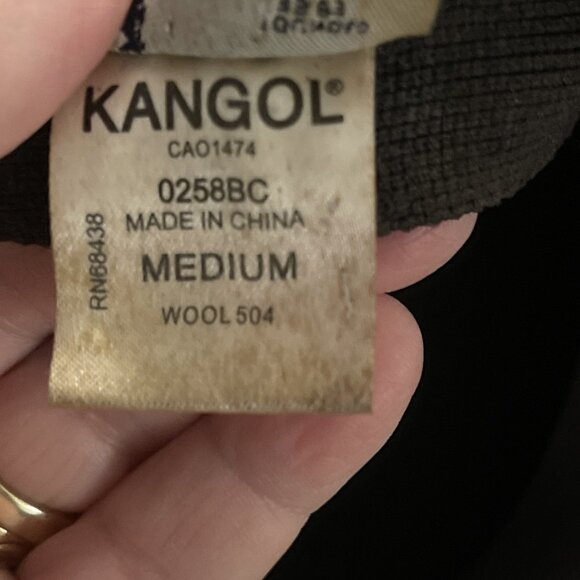 Kangol Navy 100% Wool 504 Mens Sz M Fedora Newsboy Hat Cap Golf , Stained Tag - Picture 8 of 9